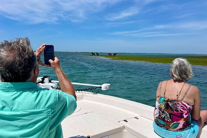 private-island-eco-tours-on-a-private-boat-from-shackleford-banks