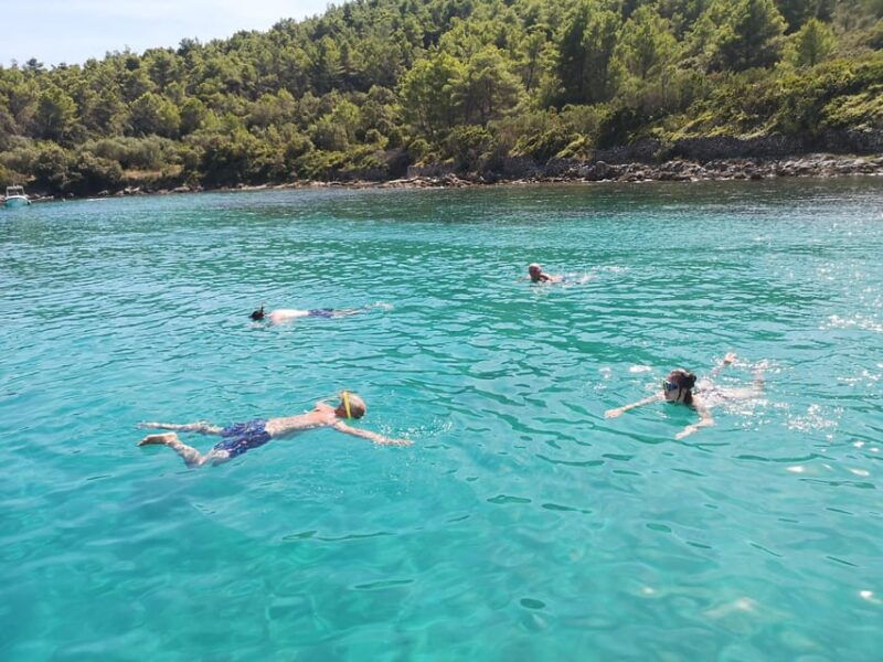 private-island-hopping-boat-tour-around-zadar-with-drinks