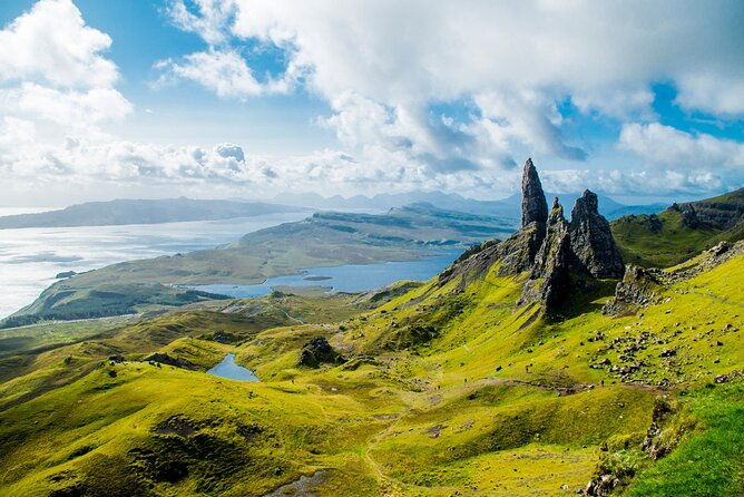 private-isle-of-skye-and-loch-ness-3-day-tour-from-edinburgh