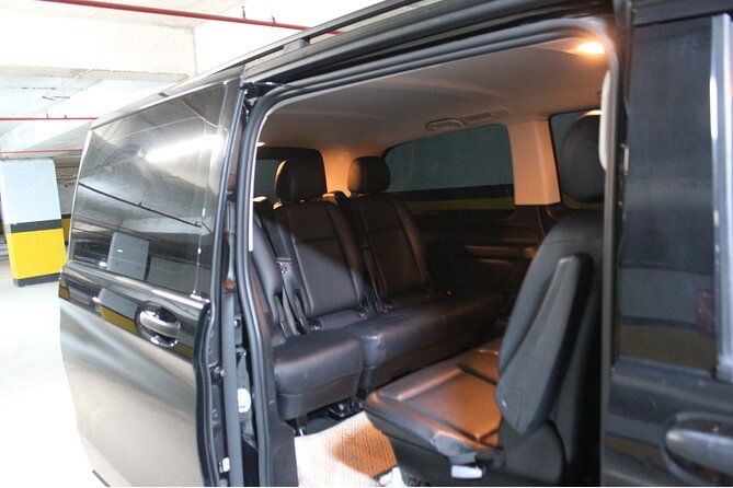 private-istanbul-airport-ist-arrival-or-departure-transfer