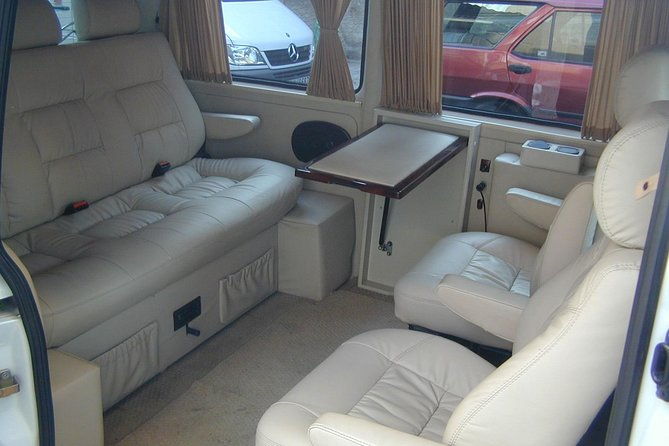 private-istanbul-guided-tour-with-dlx-van-fullday