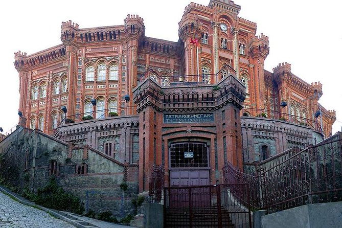 private-istanbul-independent-tour-licenced-guide-and-vehicle