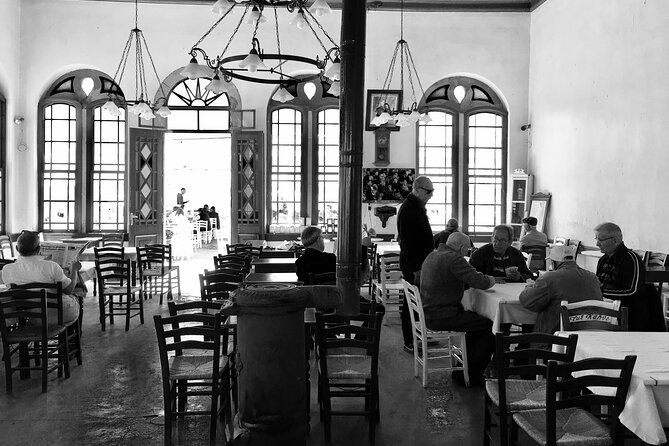 private-istanbul-shopping-tour-rugs-tiles-and-leather-shopping