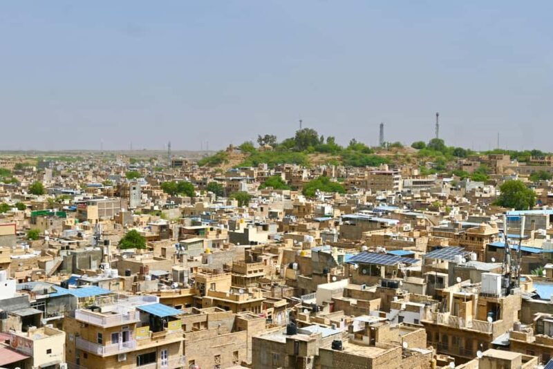 Private Jaisalmer Fort Walking Tour with Street Food Tasting - Authenticity and Unique Insights