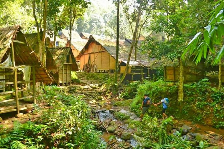 private-jakarta-tour-baduy-primitive-village