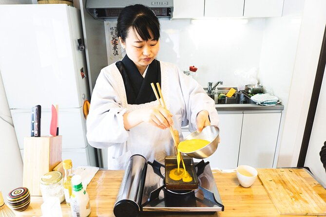 private-japanese-cooking-class-in-osaka-with-culinary-expert-yoko