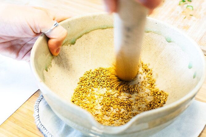 private-japanese-cooking-class-in-osaka-with-culinary-expert-yoko