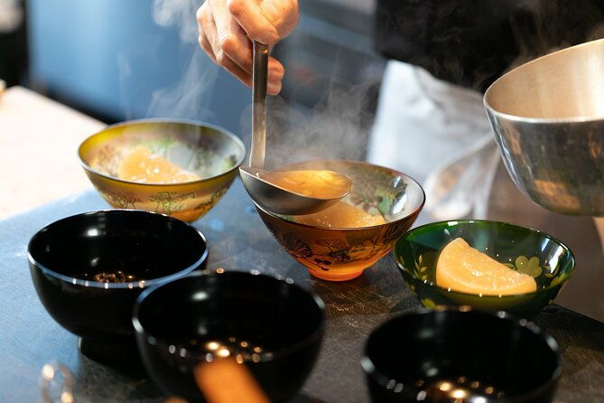 private-japanese-cuisine-tour-with-guide-in-suzu-ki