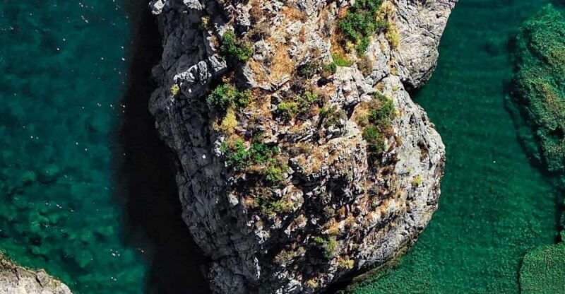 private-jeep-tour-south-crete-winery-donkeys-secret-beac