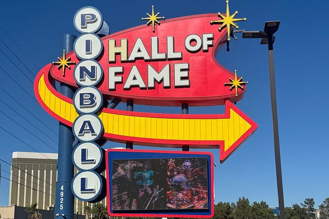 private-jeep-tours-vegas-sign-fremont-streetred-rock-sign-lunch
