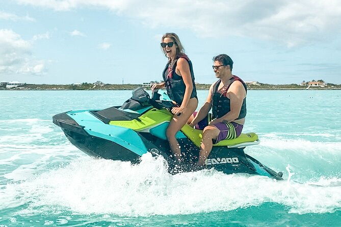 private-jet-ski-abandoned-shipwreck-tour