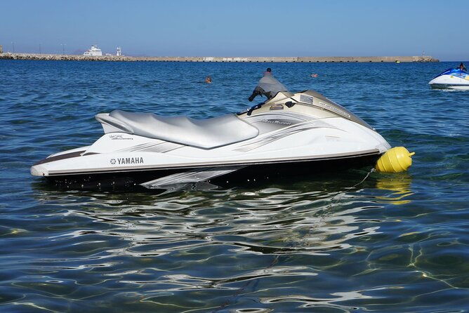 private-jet-ski-activity-on-the-beach-at-rethymno