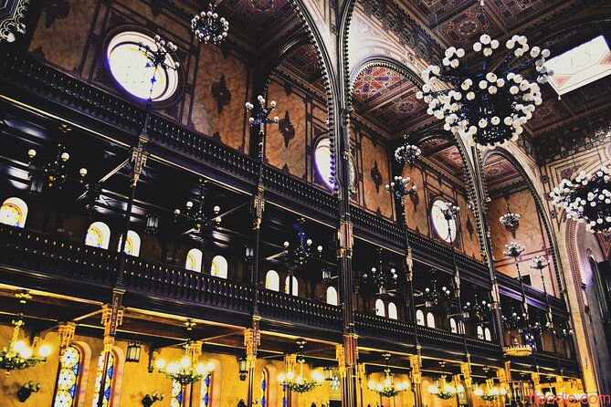 private-jewish-heritage-tour-of-budapest-with-local-expert