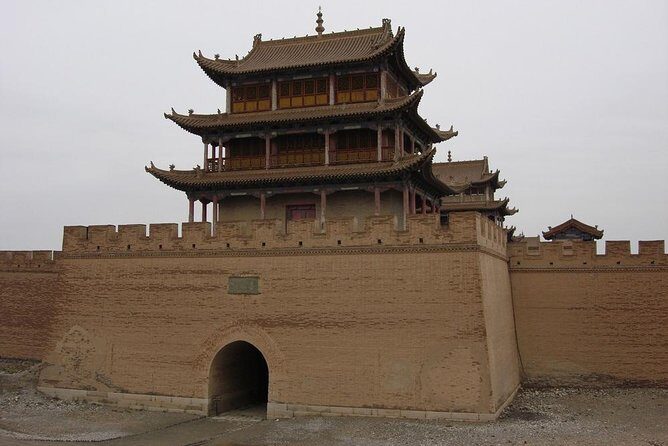 Private Jiayuguan Day Tour to Jiayuguan Fort, Overhanging Great Wall and More - Why This Tour Offers Great Value