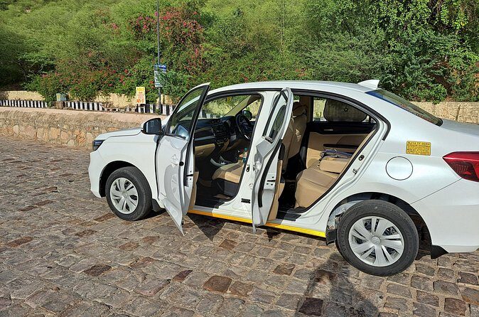 Private Jodhpur Arrival Transfer Airport to Hotel/Accommodation - Additional Insights from Reviews