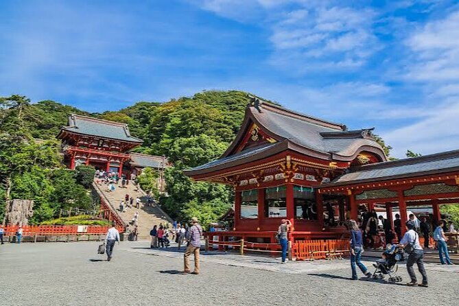 private-kamakura-and-yokohama-sightseeing-day-trip-with-guide