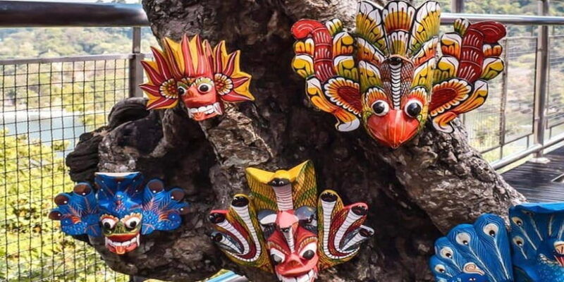 private-kandy-city-tuk-tuk-tour-and-cultural-dance-show