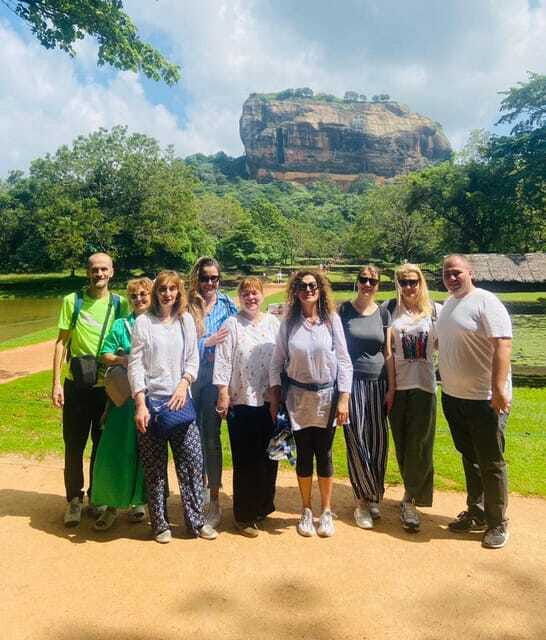 private-kandy-to-sigiriya-and-minneriya-safari-day-tour