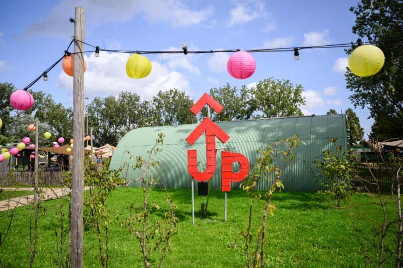 Private Karaoke Caravan Experience in Amsterdam - Key Points