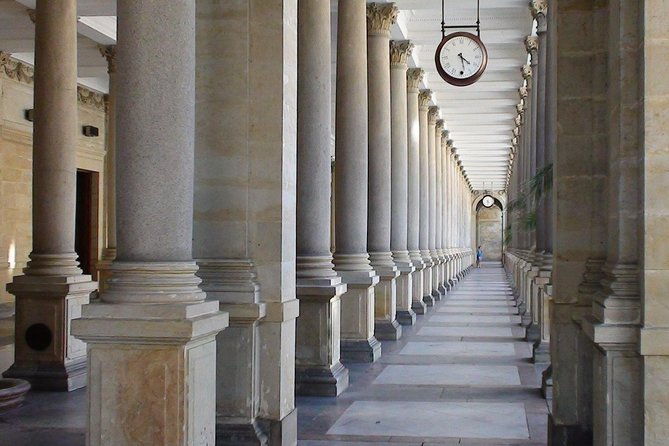 private-karlovy-vary-trip-from-prague-with-glassworks-all-incl