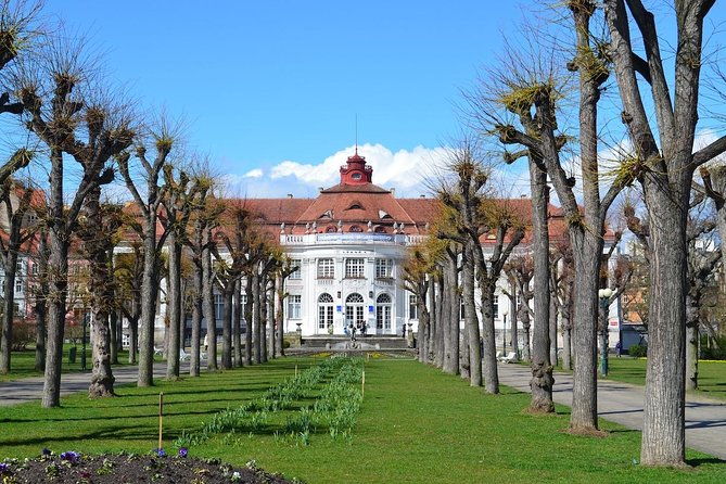 private-karlovy-vary-trip-from-prague-with-glassworks-all-incl