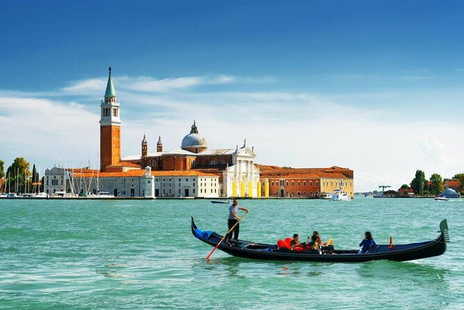 private-kayak-tour-in-the-venetian-lagoon