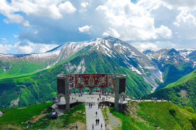 private-kazbegi-and-gudauri-mountain-tour