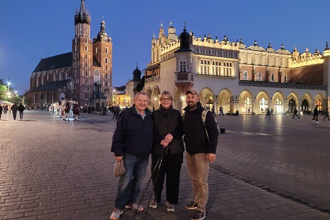 Private Krakow City Tour, Krakow Old Town and Wawel Castle Tour - Breaking Down the Itinerary