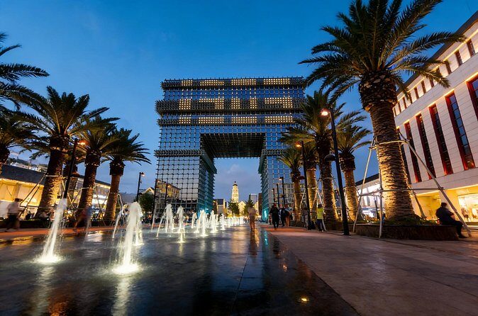 Private Kunming Illuminated Night Tour: Dianchi Lake,1903 Park and Fountain Show - Practical Tips for Your Night Tour