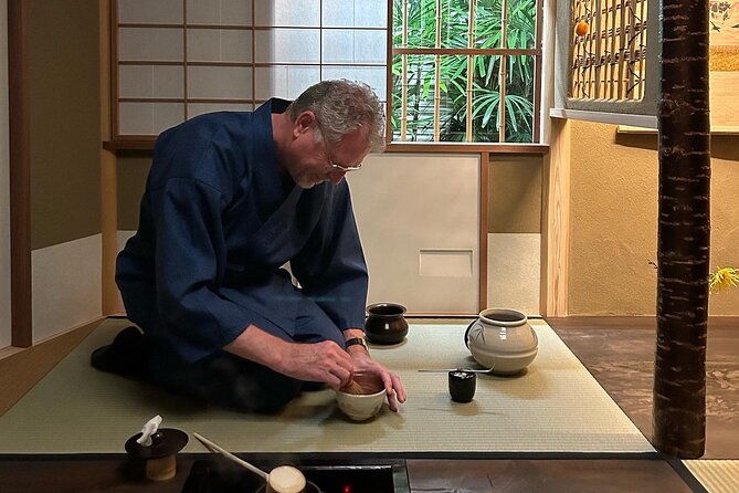 private-kyoto-tea-ceremony-experience-by-tea-master-at-local-home