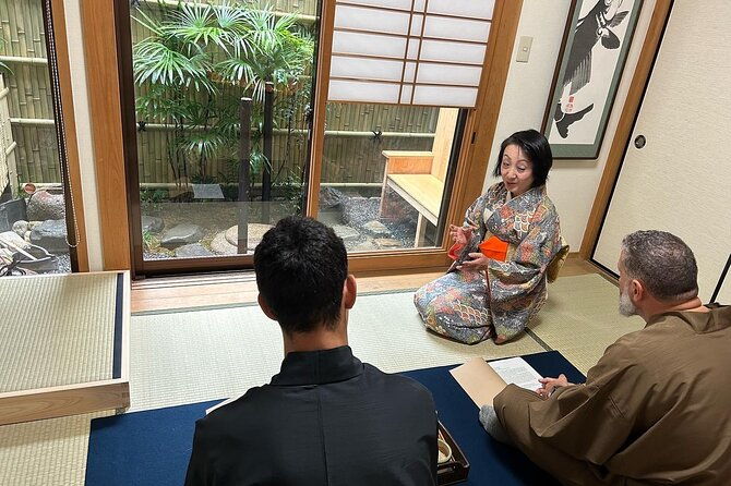 private-kyoto-tea-ceremony-experience-by-tea-master-at-local-home