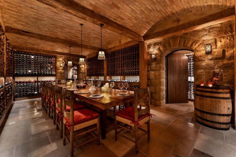 Private La Rioja Day: Visit 2 Premium Wineries with lunch. - Practical Tips for Booking and Enjoying the Tour