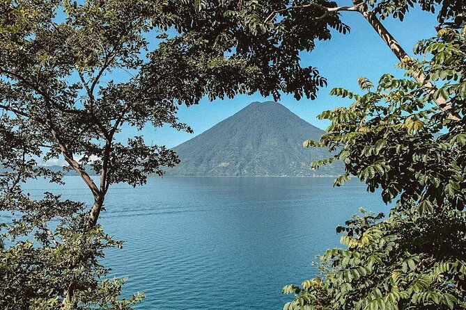 private-lake-atitlan-tour-in-town-of-santa-cruz-jaibalito-tzununa-and-san-juan