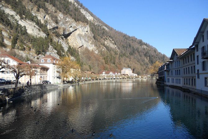 private-lake-thun-and-lake-brienz-express-tour-from-interlaken