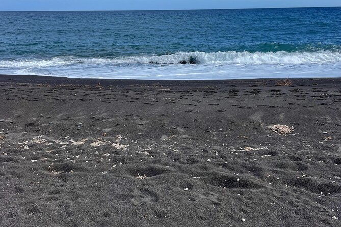 private-land-tour-in-santorini