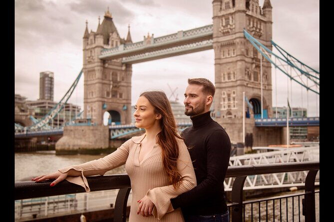 private-landmark-photoshoot