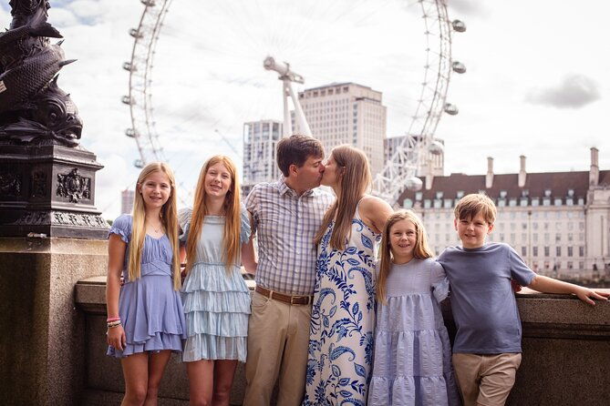 private-landmarks-photoshoot-for-families-and-couples