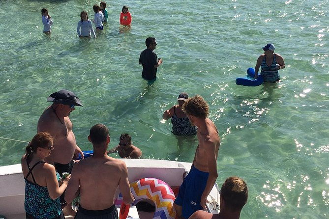 private-large-group-snorkel-shelling-eco-excursion