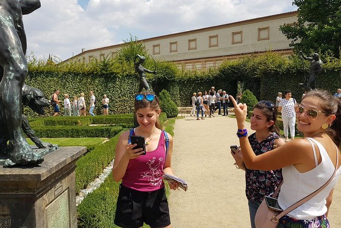 private-lesser-town-tour-historical-treasure-hunt-2