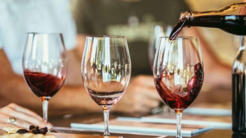 private-lisbon-arrabida-wine-tour-culture-scenery-wines