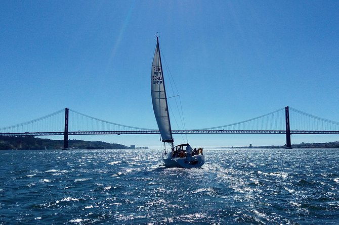 private-lisbon-sailing-cruise-on-sailing-yacht
