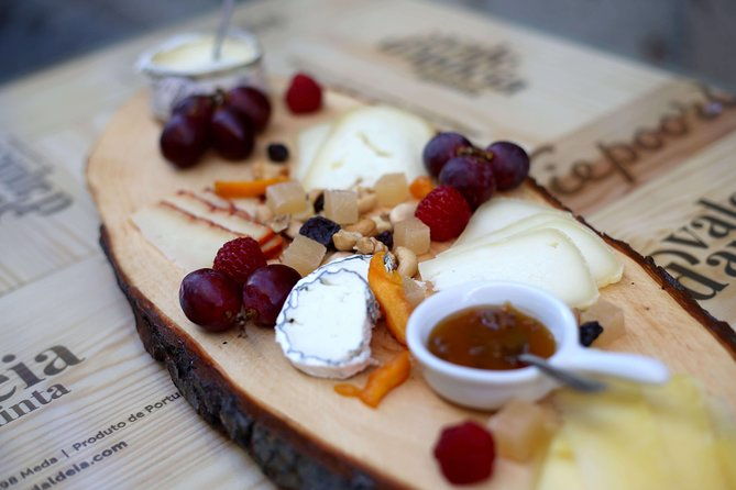 private-lisbon-tour-with-premium-portuguese-wine-and-tapas-tasting-2