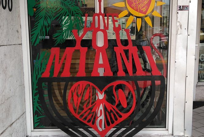 private-little-havana-tour-cuban-host-museum-food-art-live-music