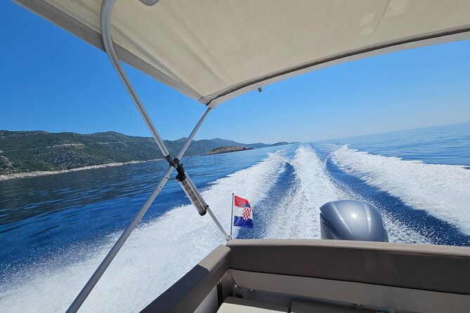 private-local-guided-speedboat-tour-in-dubrovnik-archipelago