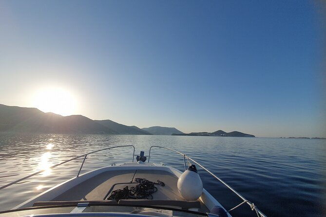 private-local-guided-speedboat-tour-in-dubrovnik-archipelago