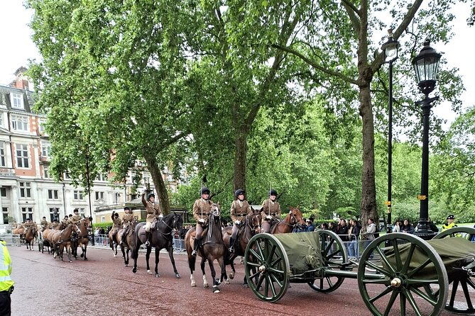 private-london-tours-westminster-abbey-and-or-war-room-entry