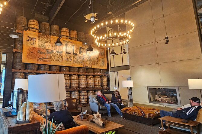 private-louisville-bourbon-tour-groups-of-2-6-old-fo-more