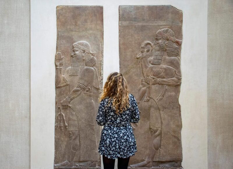 private-louvre-tour-essentials-and-more-with-expert-guide