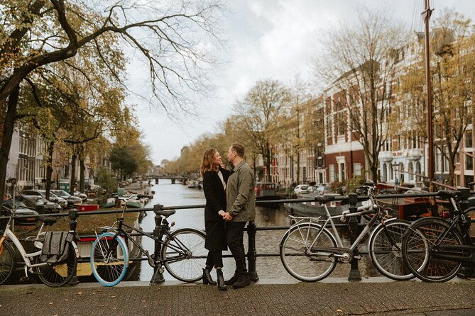 private-love-story-photowalk-experience