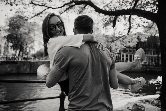 private-love-story-photowalk-experience